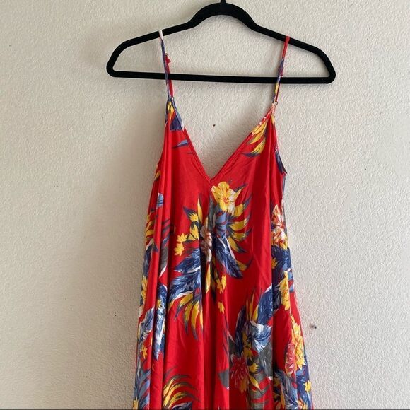Hawaiian Red Flowy Low Back Beach Dress - Picture 8 of 11